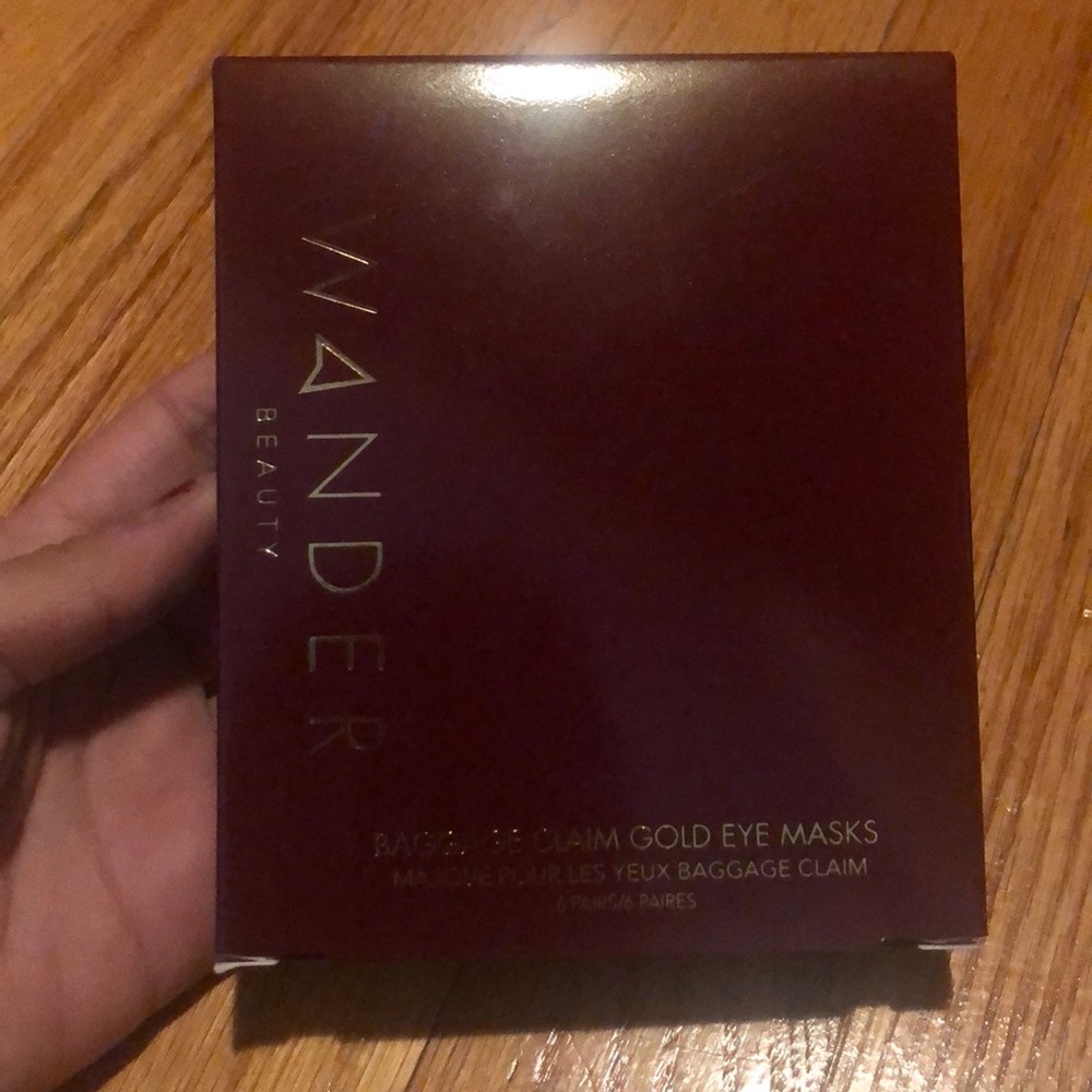 Wander Baggage Claim Gold Eye Masks